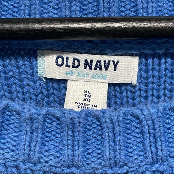 Old Navy Crewneck Cable Knit Powder Blue Sweater Size XL - Picture 3 of 3